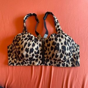 Victoria’s Secret knockout sports bra